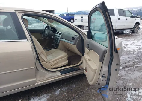 2008 Mercury Milan I4 Premier from USA, damaged, VIN 3MEHM08Z08R625986